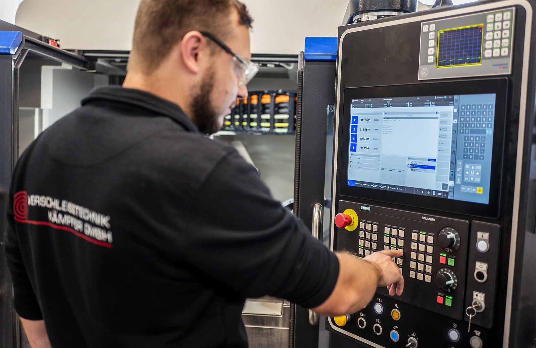 VT-Kaempfer Manufacturing