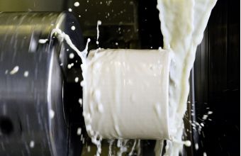 Drahtziehwerkzeuge mit keramischen Oberflächen Präzise gefertigte Ziehrollen und Ziehkegel aus Edelstahl für Drahtzuganlagen.